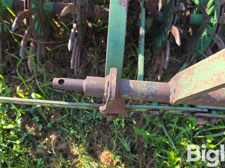 john-deere-7-image-19