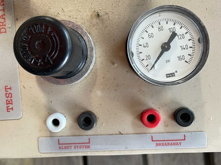 #6617-•-rv-tow-car-brake-system-image-14