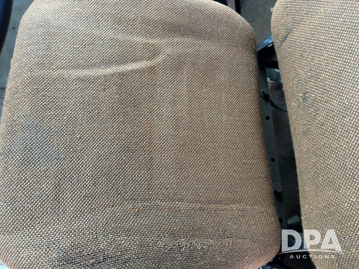 1992-international-9400-image-51