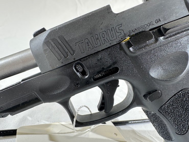 #2025-00068-•-taurus-g3c-pistol-image-37