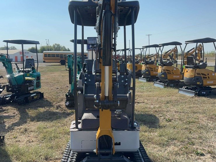 mini-excavator-xz20r-image-10