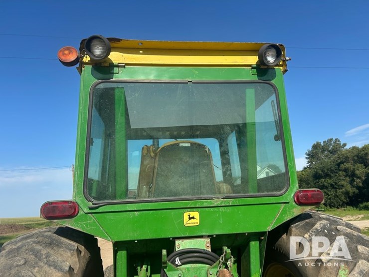 1972-john-deere-4320-image-18