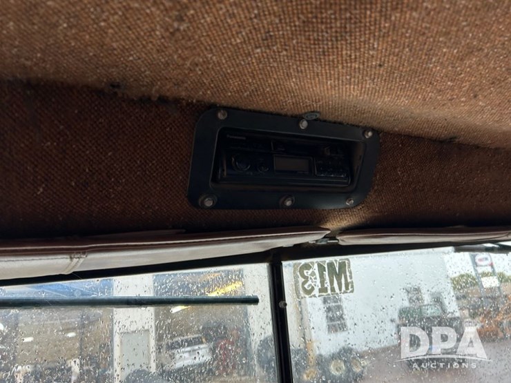 1992-international-9400-image-60