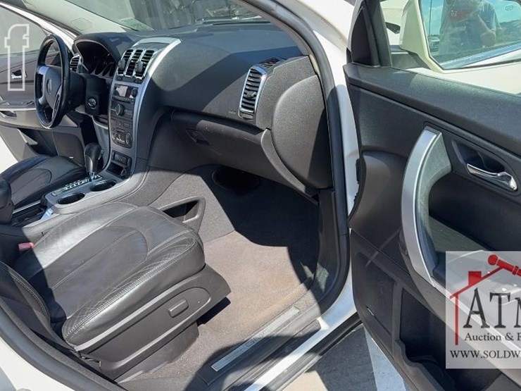 2008-gmc-acadia-slt-image-16