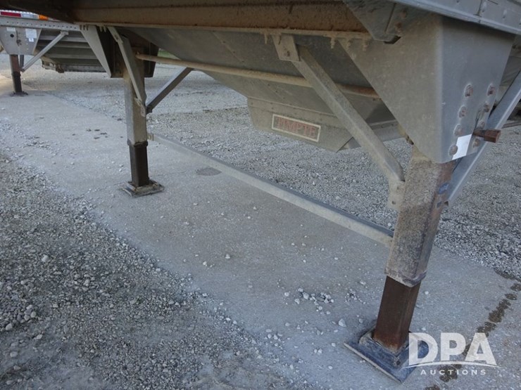 2014-timpte-hopper-bottom-image-47