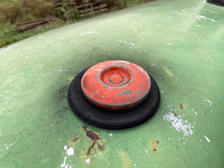 john-deere-3010-image-29