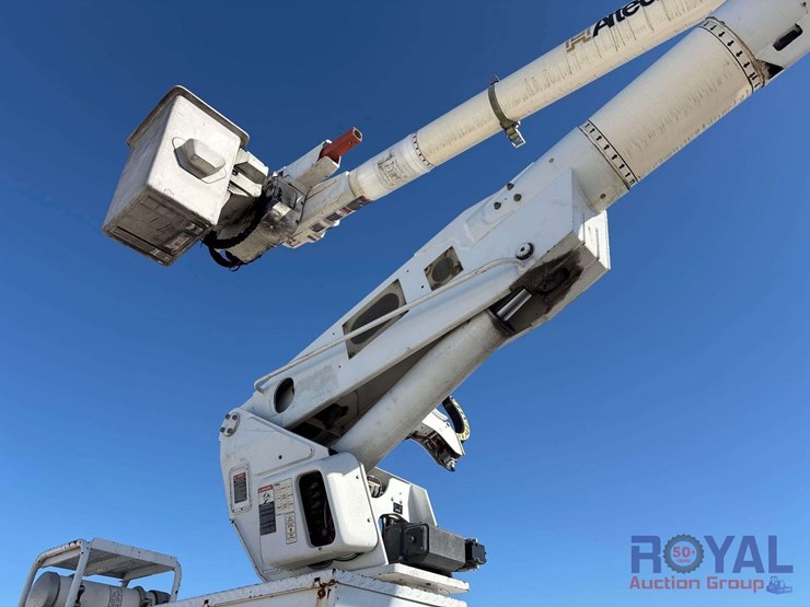 2013-international-workstar-7400-image-13