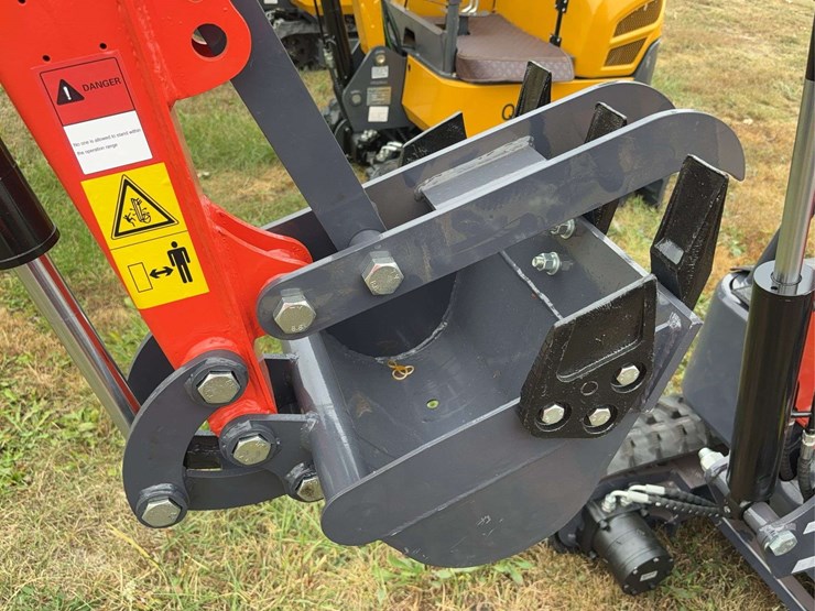 mini-excavator-mx12rx-image-9