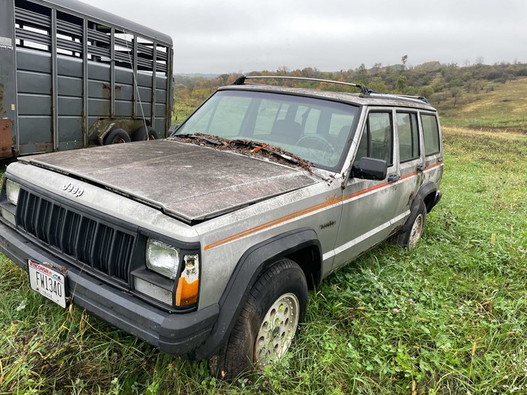 1991-jeep-cherokee-image-1