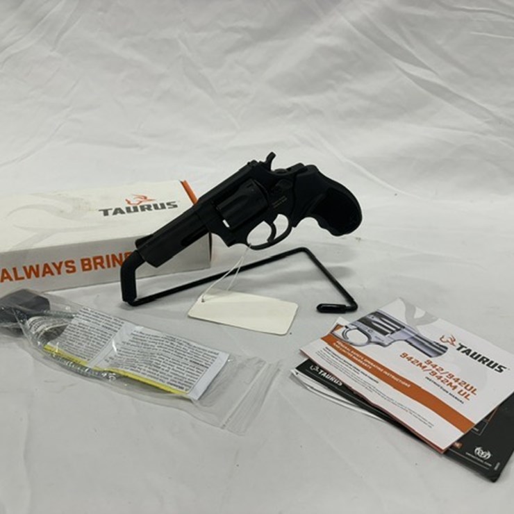 #2025-00067 • TAURUS 942M REVOLVER