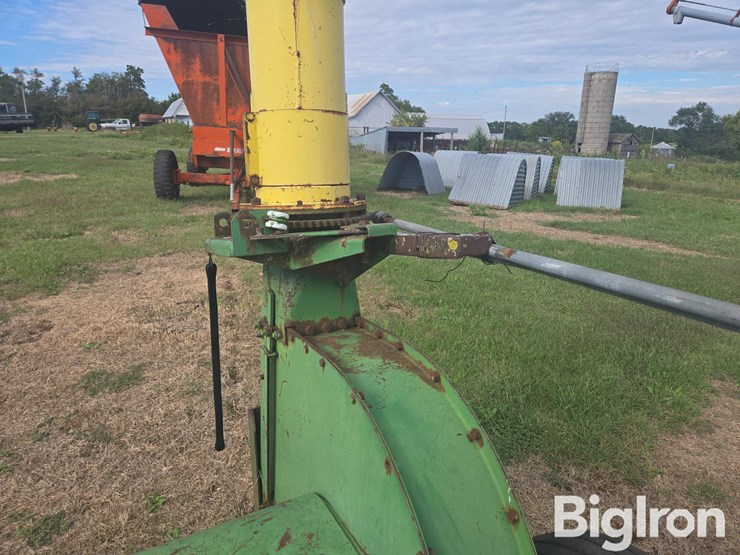 john-deere-38-image-11