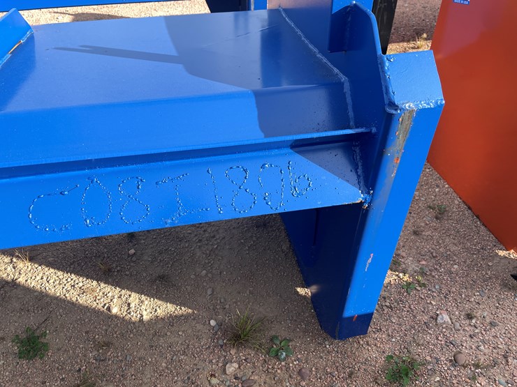 #4064-•-8'-snow-pusher-attachment-image-10