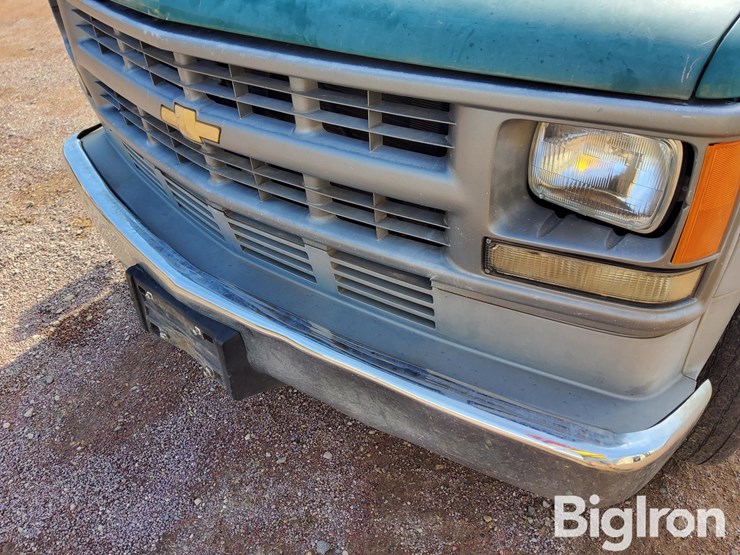 1994-chevrolet-3500-image-10
