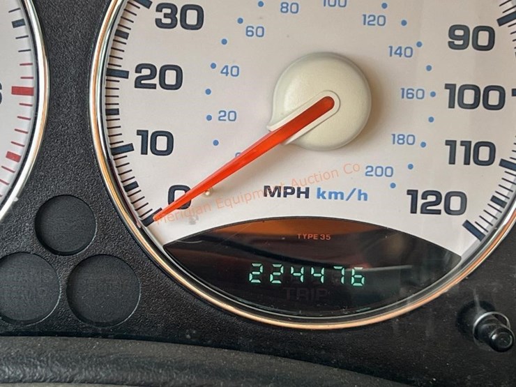 2003-jeep-liberty-image-27