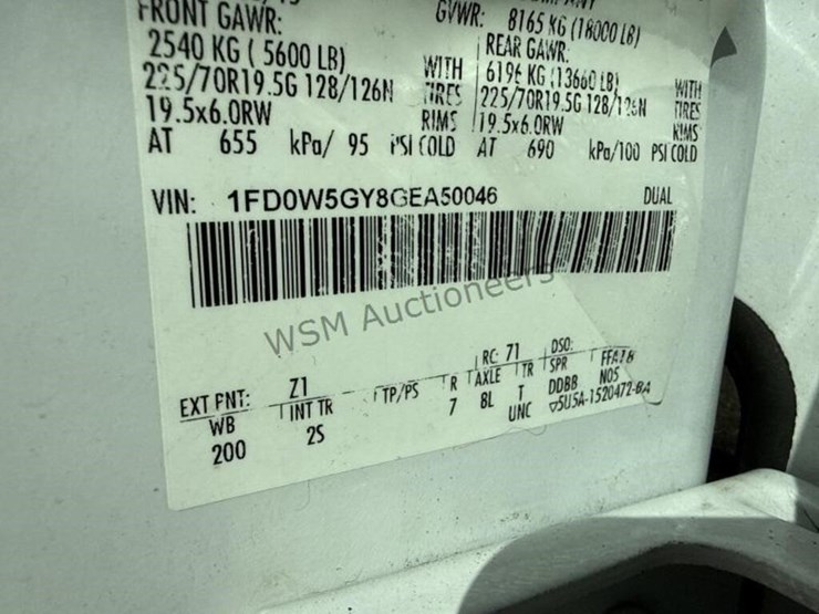 2016-ford-f550-image-18