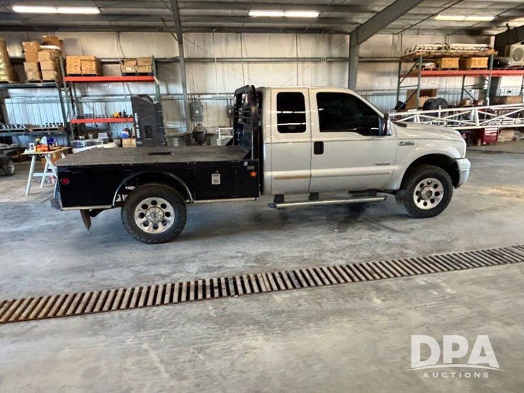 2006-ford-f350-xlt-image-7