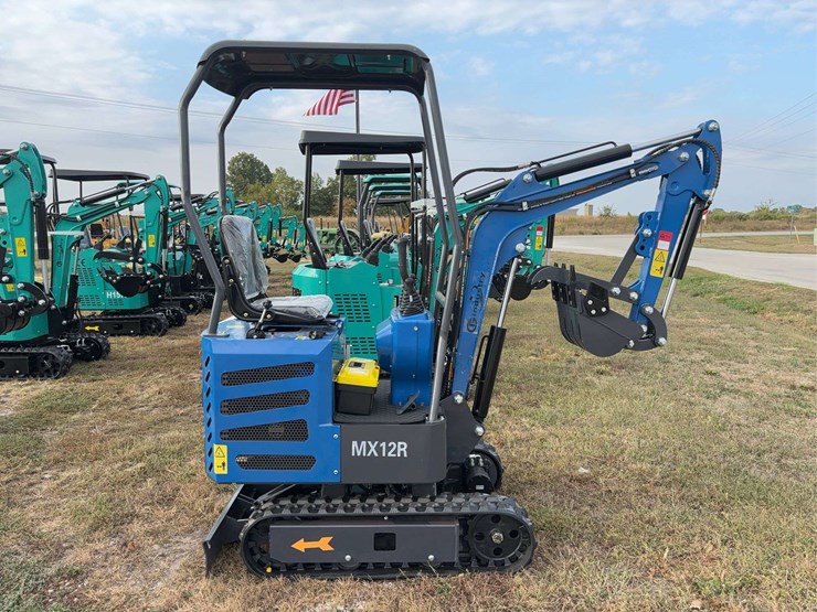 mini-excavator-mx12r-image-6