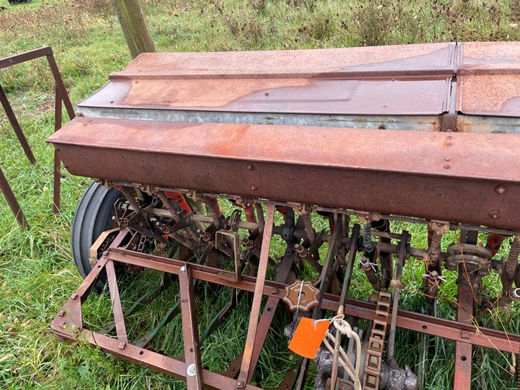 #8115-•-case-seeder-image-22