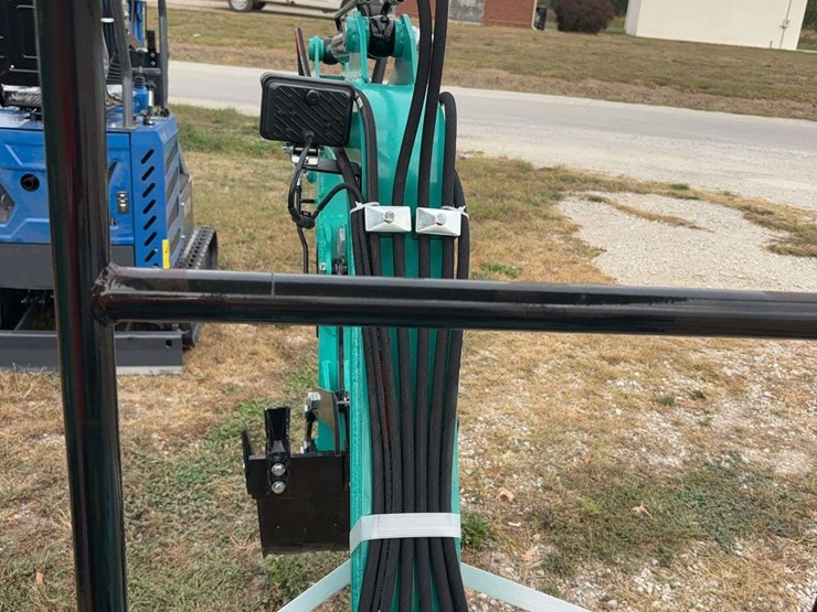 mini-excavator-mh12rx-image-21