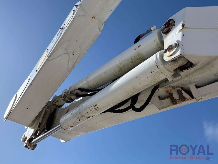 2013-international-workstar-7400-image-15