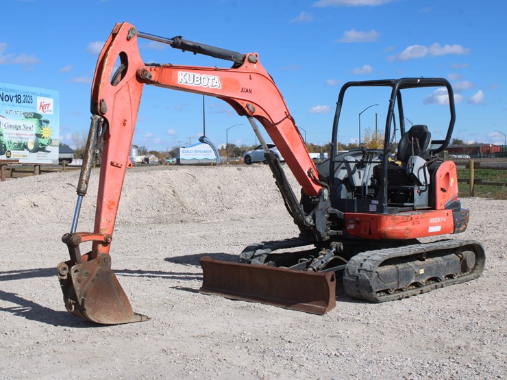 kubota-kx057-4-image-1