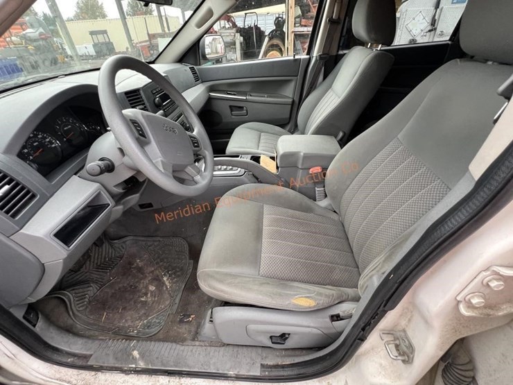 2005-jeep-grand-cherokee-image-26