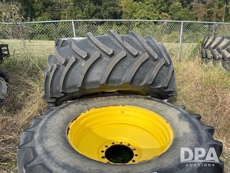 john-deere-r4038-image-1