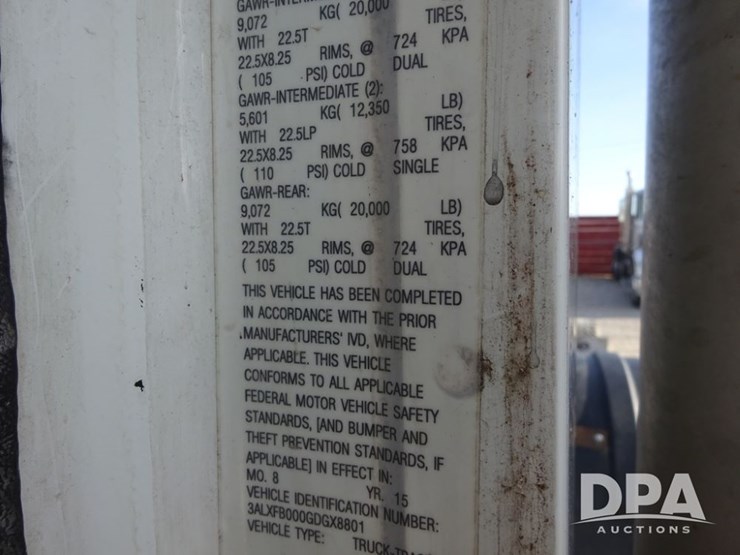 2016-freightliner-coronado-day-cab-glider-truck-(pz13983,-unit-716)-image-114