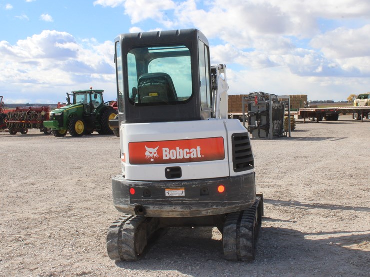 2016-bobcat-e32i-image-6