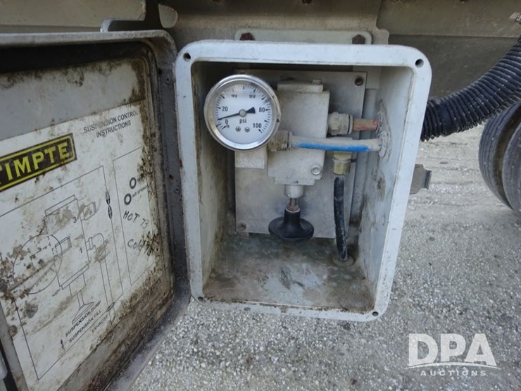 2014-timpte-hopper-bottom-image-41