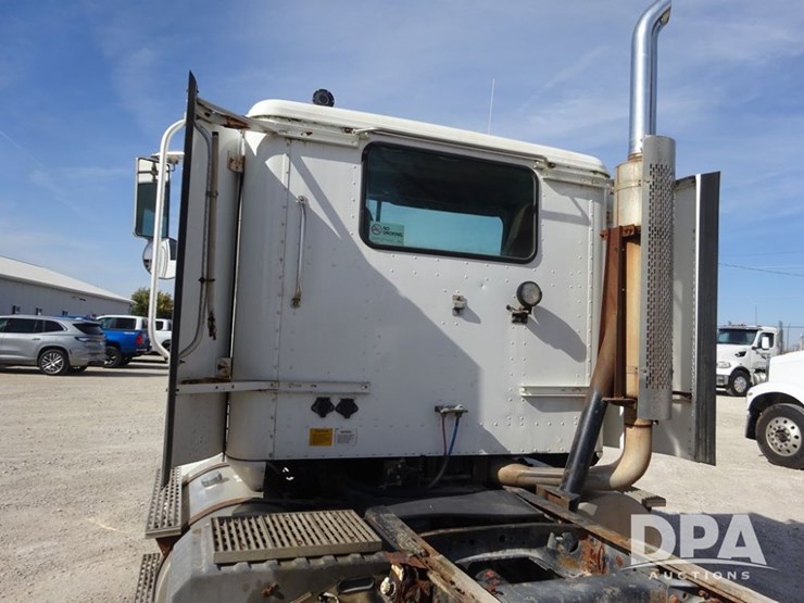 1997-ihc-9400-eagle-truck-(pz13991,-unit-433)-image-68