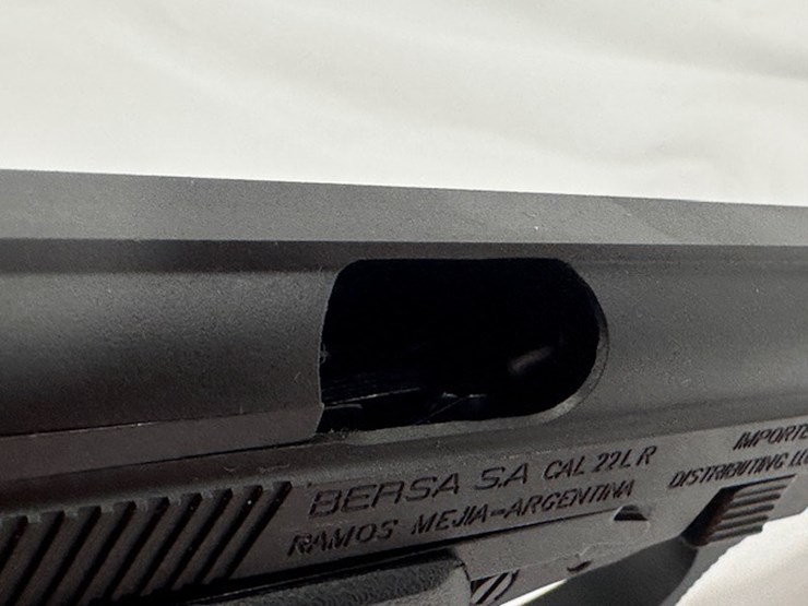 #2025-00052-•-bersa-thunder-22-pistol-image-24