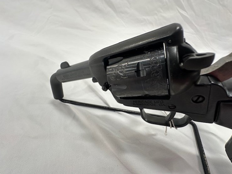 #2025-00047-•-heritage-barkeep-revolver-image-29