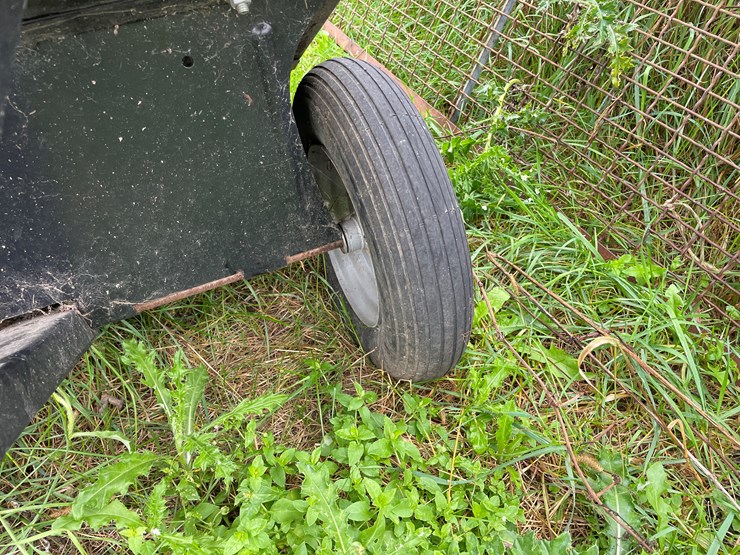 #9611-•-utility-cart-image-12