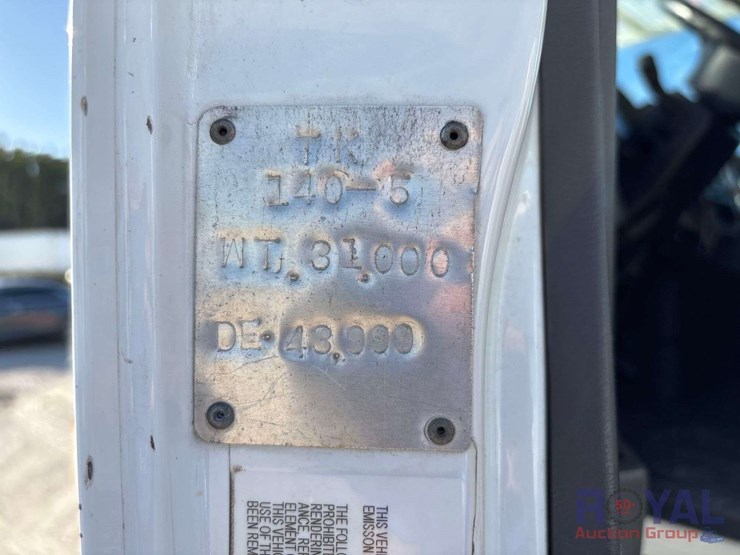 2013-international-workstar-7400-image-9