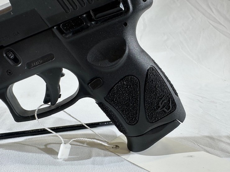 #2025-00069-•-taurus-g3c-pistol-image-16