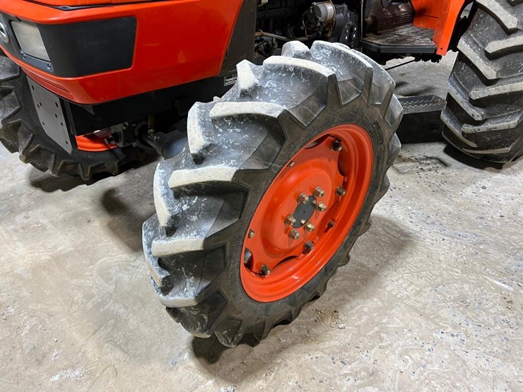 kubota-m5700-image-9