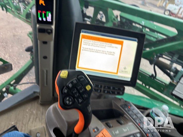 2018-john-deere-r4045-image-78