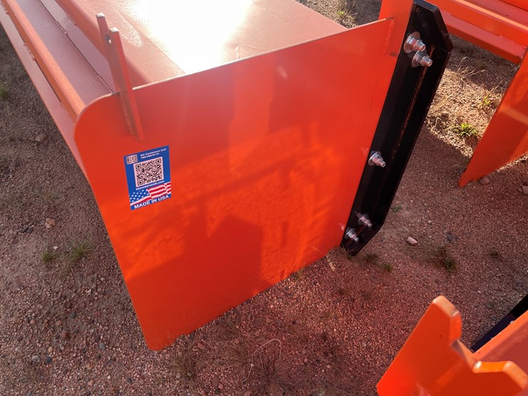 #4054-•-10'-hd-snow-pusher-attachment-image-6