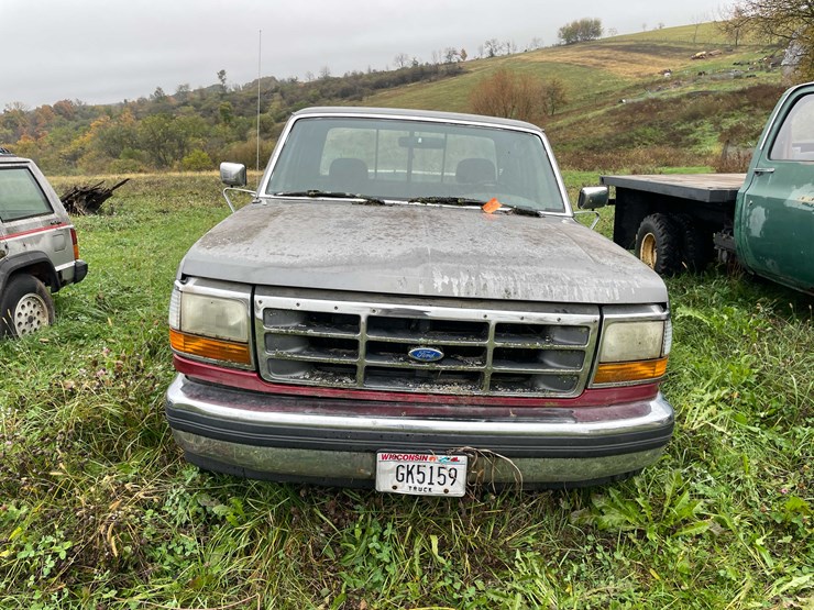 1992-ford-f150-xlt-image-2