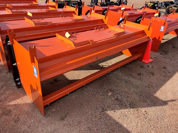 #4073-•-8'-hd-snow-pusher-with-pull-back-attachment-image-1