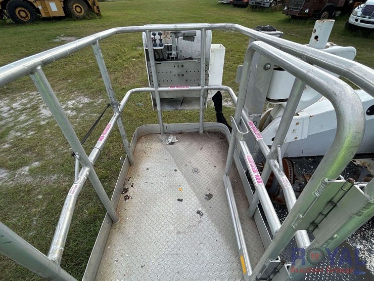 2018-ford-f550-image-39