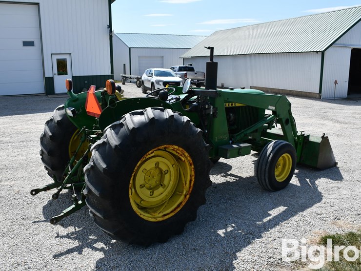 1977-john-deere-2440-image-5