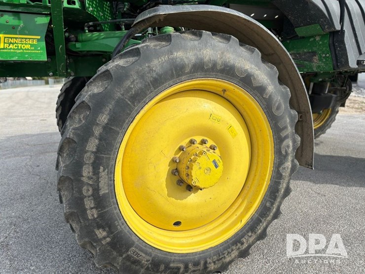 2019-john-deere-r4038-image-90
