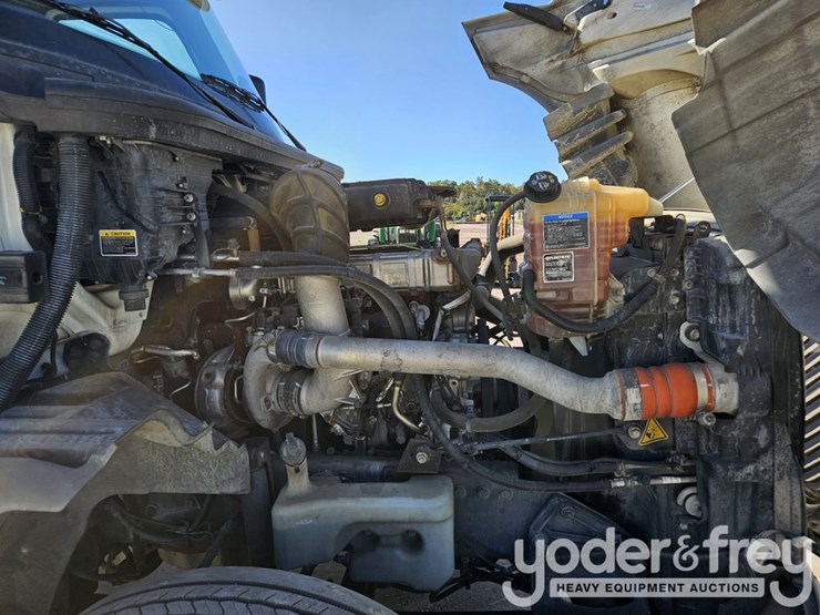 2019-international-lt-image-27