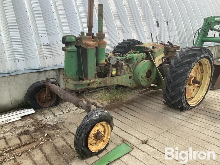 1958-john-deere-730-image-12