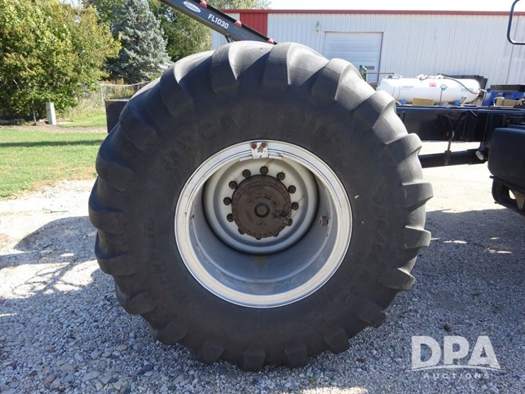 2011-case-ih-titan-4530-image-39