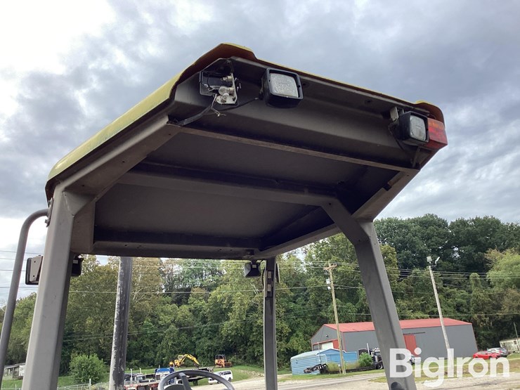 2004-volvo-bl60-image-17