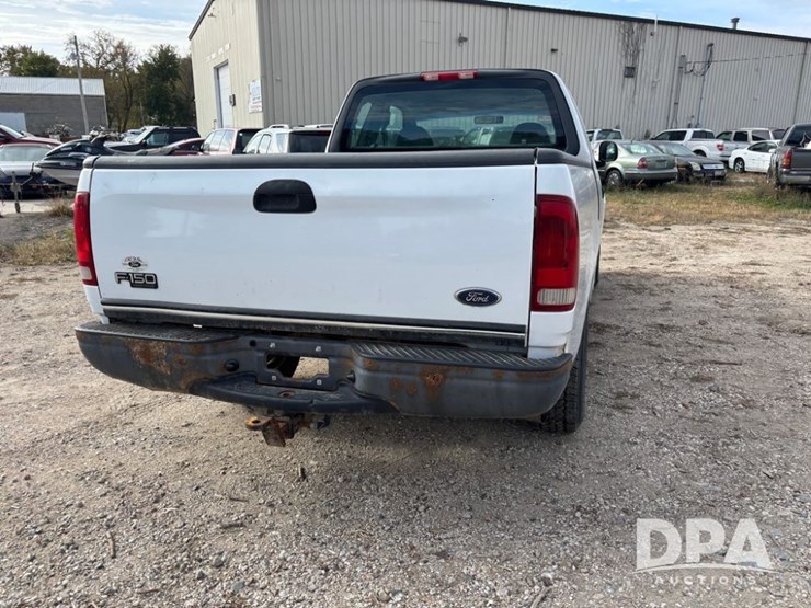 2004-ford-f150-image-12