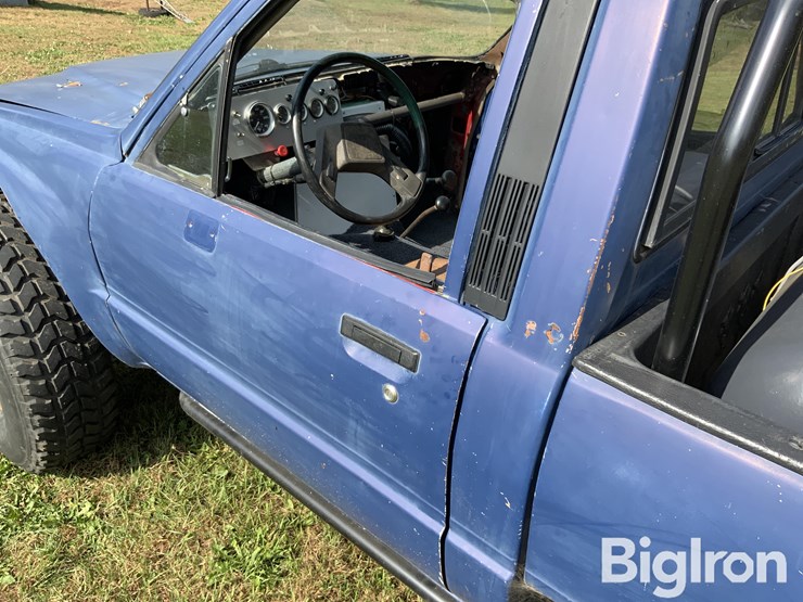 1986-jeep-fc170-image-13